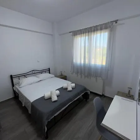 Georgia's Сasa de vacaciones Vrasná